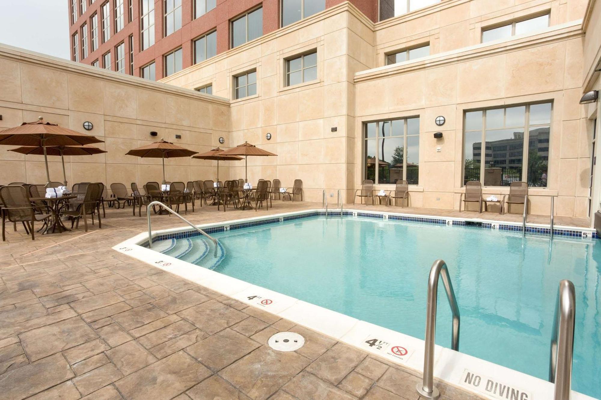 Drury Plaza Hotel Indianapolis Carmel Exterior foto